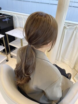 ミラ(MIRA) ブリーチ無しダブルカラー/オリーブベージュ/オリーブカラー