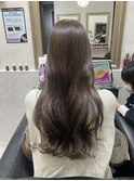 赤みを無くすアッシュブラウン