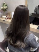 オリーブグレージュ/Marin
