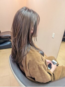 ナマエカミスパ(namae Kamispa)の写真/白髪も活かして明るく『色味の幅』が広がるカラー！頭皮ケアも◎