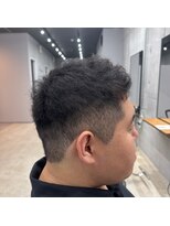 フイ 横浜センター北店(Hui) フェザーパーマ/グレーブルーカラー/刈り上げショートパンク
