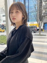 オーシャン(Ocean)&nbsp;［OCEAN Hair&Life 水田成美］シルキーベージュイヤリングカラー