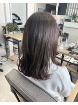 エモ(emo)&nbsp;ミディアムボブ