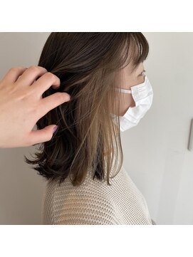 美容室 アイディー i-dee ベージュインナー