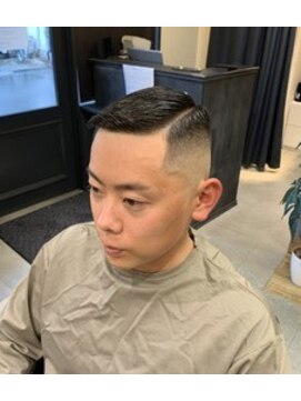 クフィア メンズヘアー カンポ 難波店(CUFFIA MEN'S HAIR CAMPO) サイドパート　スキンフェード/ベリーショート