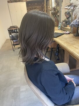 スケール(SCALE) ブリーチなしグレージュ