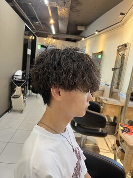 アイズ 海老名(AIZU) 波巻きスパイラルパーマ　波巻きパーマ　スパイラルパーマ