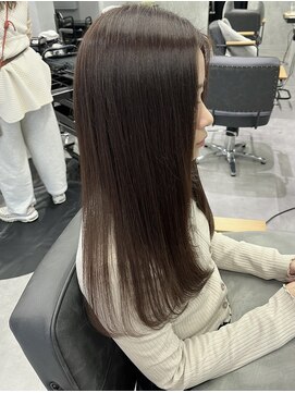 クラン 岡本(Chlan) イエベさんもいける寒色カラー◎ブルベ夏さんにもお勧め☆