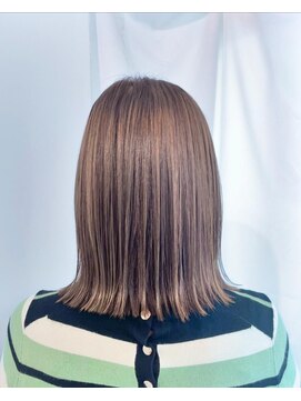 プラグ バイ ネオリーブ(plug by neolive) オリーブベージュ×髪質改善[髪質改善/縮毛矯正/韓国]J