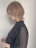 ダブルトーキョー シブヤ(W-TOKYO SHIBUYA)&nbsp;横顔も可愛いハイトーンウルフ　ボブウルフ　ウルフカット