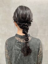 シャルムバイケンジ(Charm.by KENJE)&nbsp;【ローポニーテール】結婚式/二次会/銀座/有楽町/アレンジ