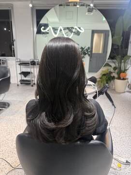 ルモ(Lumo) 【MIHO】グレージュ×ミディアム