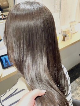 サイ(sai)の写真/【阪急塚口駅徒歩5分】髪の悩みを解決するために、本来の髪質やダメージの状態に合わせて丁寧にケア