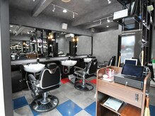 広々空間【理容室】