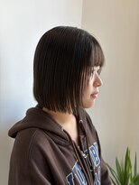 ルオラ(Luora) 切りっぱなしボブ