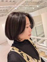 ルームキタハマ(room kitahama)&nbsp;ダークカラーの抜け感ボブ