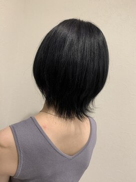 ヘアスタジオ マテリアル(hair studio Material) ブルーブラック