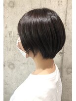 ゼストカロン(ZEST Kalon)&nbsp;キュートなマッシュショートスタイル×モノトーンアッシュ