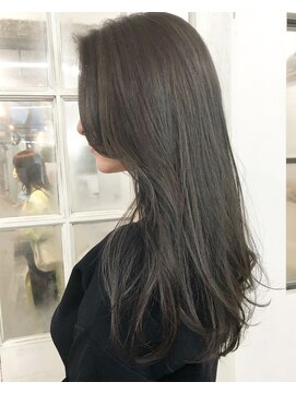 アリュウル 表参道(ALLURE) オリーブグレー/オルチャン/髪質改善トリートメント