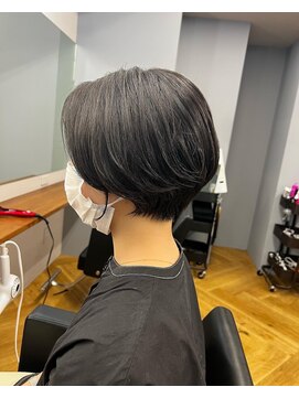 シカ 神戸三宮元町店(Cica) ショート ショートカット ハンサムショート 三ノ宮 トアロード