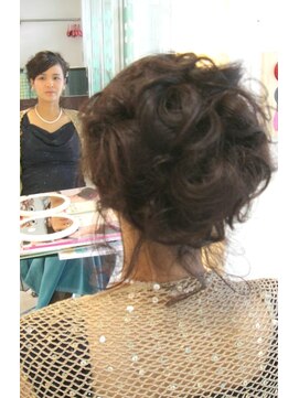 せき美容室 ワンポイント・トップカール