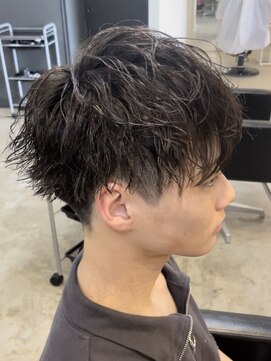 ニアウ 伊勢崎連取店(Niau) メンズマッシュツイストスパイラルパーマ