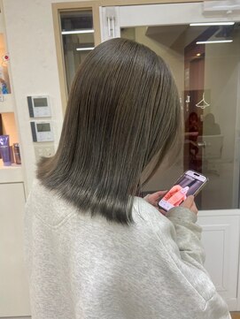 ランプ 柏(Lamp) グレージュカラー