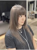 小顔×透明感  王道ストレートで印象アップ！顔まわりレイヤー