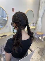 ヘアメイクアンドセットサロン リッコ(Hair make&set salon Ricco)&nbsp;推し活に★編み込みツイン
