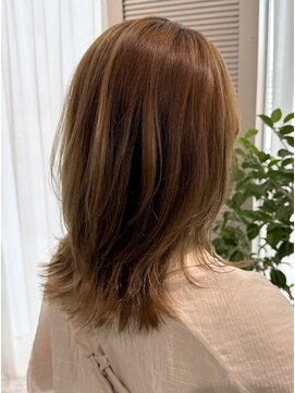 ザザアオヤマ(ZA/ZA AOYAMA) 鎖骨ミディアム/くびれミディアム/表参道レイヤーカット