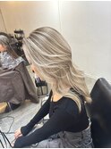 ハイライトカラーくびれヘアアプリコットオレンジ