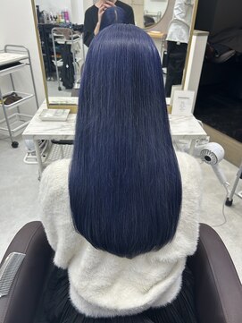 アイズ 横浜(IS) ネイビーブルー/ブリーチカラー/横浜/ハイトーン