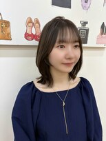 ロビー(LOBBY)&nbsp;くびれミディアム/顔まわりレイヤー/オリーブベージュ