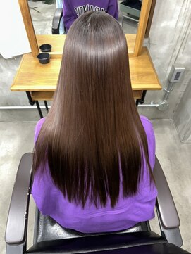 トウロウ 川口店(TOU/ROU) 大人ショートレイヤー白髪ぼかし脱白髪染め 30代40代50代60代
