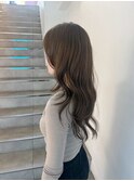 明るめオリーブグレージュ