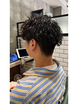アルフレッド 瑞穂店(alfRed) 強めツイストスパイラルで魅せる 無造作マッシュ
