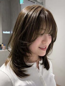 テクネ 天神大名(techne) 天神大名レイヤーカット大人レイヤーくびれヘアロング今泉