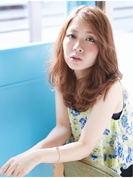 フレイムスヘアーアンドリラックス 西川口店 『隠しきれない大人の魅力』