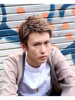 ピチカート(pizzicato) アップバングショート × ミルクティベージュ