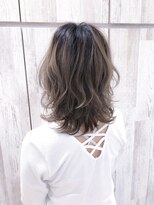ヘアーアンドスパ フラップス(FLAPS) スプリングレイヤー/ウェーブ巻き