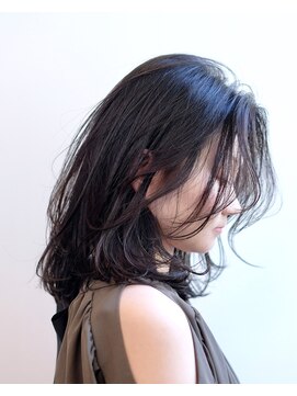 ルプラ ガーデン(le-pla garden) レイヤーカット#ミディアムボブ#黒髪#髪質改善#豊橋#豊川#田原