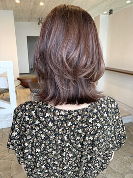 エレエレ('ele'ele) medium