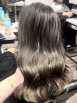 ヴィフ 大船(VIF)&nbsp;バレイヤージュ/ケアブリーチ/ダブルカラー白髪ぼかし脱白髪染め