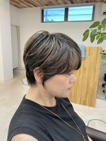 イロ 成田(iLo)&nbsp;ハイライトショート