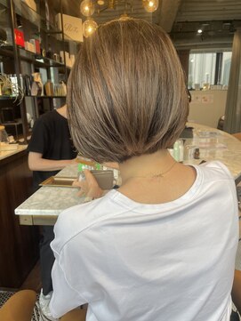 リバレッジ 白金(Leverage) ハイライト海外ボブ  30代40代50代【白金/目黒】担当 濱口