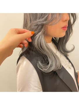 レーベン(LEBEN) ホワイトベージュインナーカラー