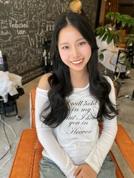 アイリー 名古屋(A/LEE) 透明感フェイクブラック