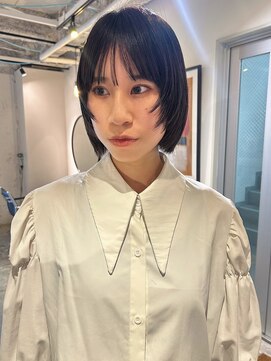 ルーム(Loom.) ケアストレート レイヤーボブ ナチュラルストレート