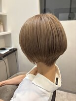 アナザーワールドココン(ANOTHER WORLD cocon) ショートボブ　全頭ブリーチブラウンベージュ