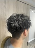 波巻きスパイラルパーマ／ツーブロック